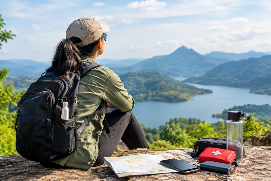 Solo Travel Safety Tips for 2026: Smart Planning, Secure Stays and Stress-Free Journeys